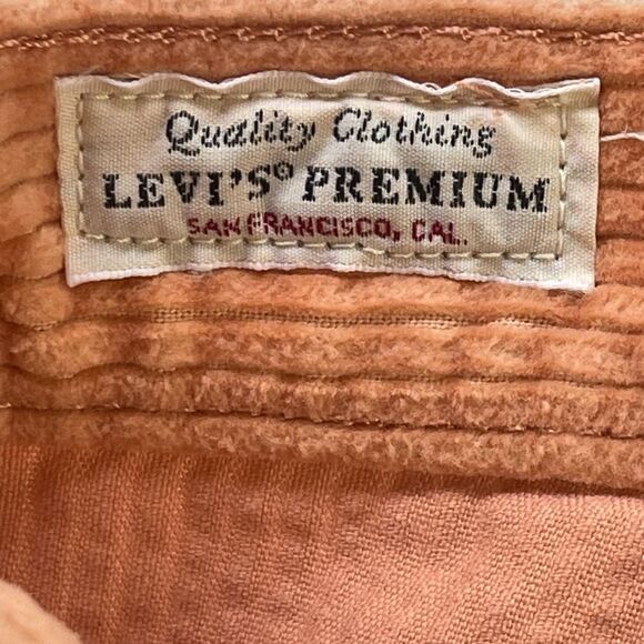 Anthropologie Levi’s Math Club Flare Corduroy Trousers in Pebble Peach NWT 30 - Picture 9 of 11